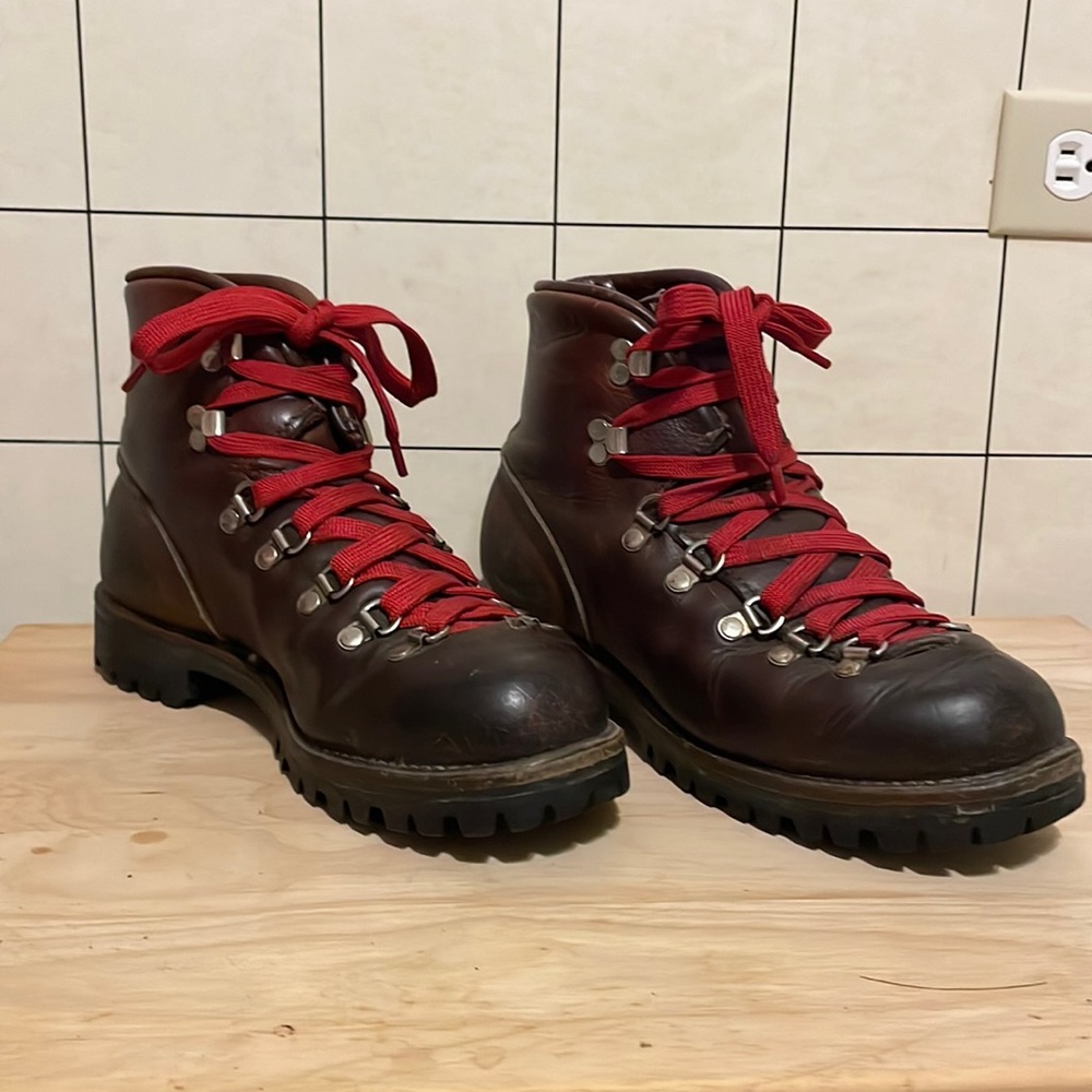 Danner Mountain Light II